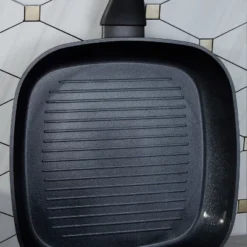 BergHOFF Helix 9Pc Cookware Set With Glass Lids, Nonstick Pans, Recycled Material 13 BergHOFF Helix 9Pc Cookware Set With Glass Lids, Nonstick Pans, Recycled Material -Cookware Store GUEST 1967b5a5 3780 46d1 90e8 6fd89231d6de