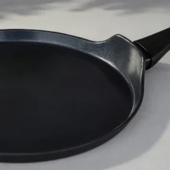 BergHOFF Helix Nonstick Ceramic Pancake Pan 11", Recycled Aluminum, Black -Cookware Store GUEST 4b3e55c0 21da 484e b845 b6b7413245b8