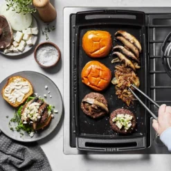 Staub Cast Iron 18.5 X 9.8-inch Plancha/Double Burner Griddle -Cookware Store GUEST 4f25a6d6 1aa7 4771 836c ca2943e141ae