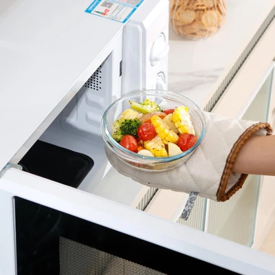 Itopfox Mini Glass Casserole Dish With Lid, Oven & Microwave Safe Bakeware, Versatile For Baking Serving & Storing Food Perfect Gift For Any Occasion 7 Itopfox Mini Glass Casserole Dish With Lid, Oven & Microwave Safe Bakeware, Versatile For Baking Serving & Storing Food Perfect Gift For Any Occasion - Image 5