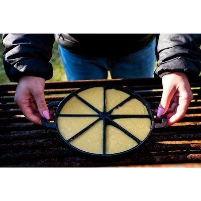 Stansport Pre-Seasoned Cast Iron Wedge Pan 7 Stansport Pre-Seasoned Cast Iron Wedge Pan - Image 5