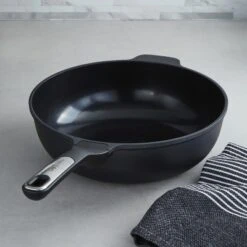 BergHOFF Phantom Nonstick Ceramic Wok Pan, Recycled Cast Aluminum 20 BergHOFF Phantom Nonstick Ceramic Wok Pan, Recycled Cast Aluminum -Cookware Store GUEST f0817c74 938e 48cc 805f d76b2635036a